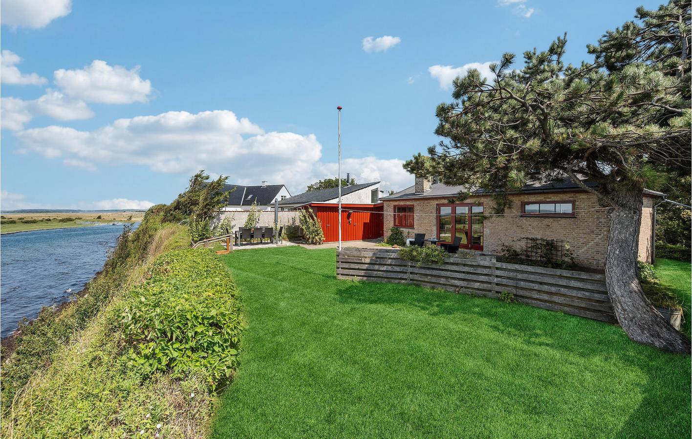 Vacation house for 4 people with yard in Vordingborg Region