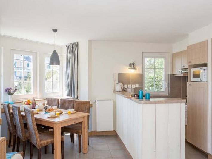 Gîte pour 6 personnes, avec jardin et sauna ainsi que piscine et balcon, animaux acceptés dans Aquaclub de Belle Dune - 2