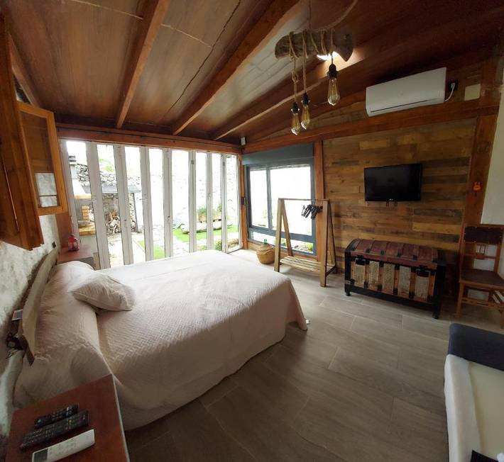 Casa rural para 2 personas, con Jacuzzi y Terraza además de Jardín y Vistas en Provincia de Albacete