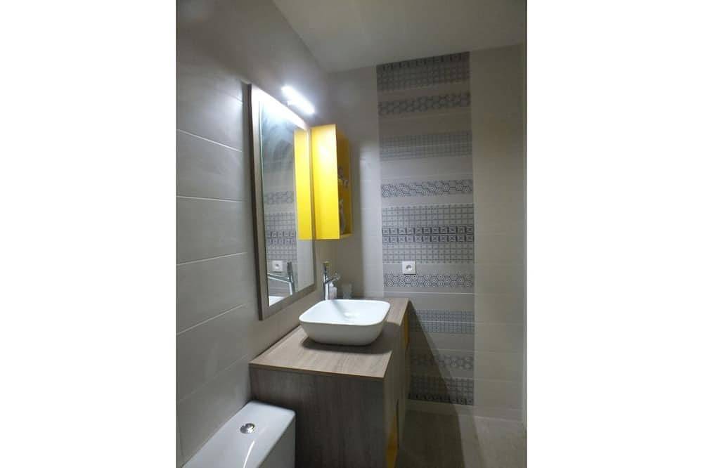 Entire apartment, Residence Valissou - Scandinavian decor apartment in Châteauroux, Châteauroux region