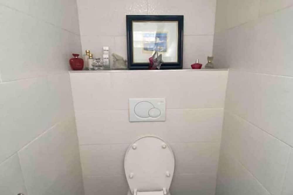 Entire apartment, Charmant Studio in Forest-Vorst, Flanders