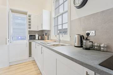 Apartment for 4 People in Cheltenham, The Cotswolds, Photo 4