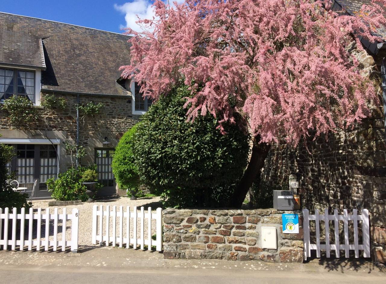 Le Jardin de Dragey - Suite jardin in Dragey-Ronthon, Baie du Mont-Saint-Michel
