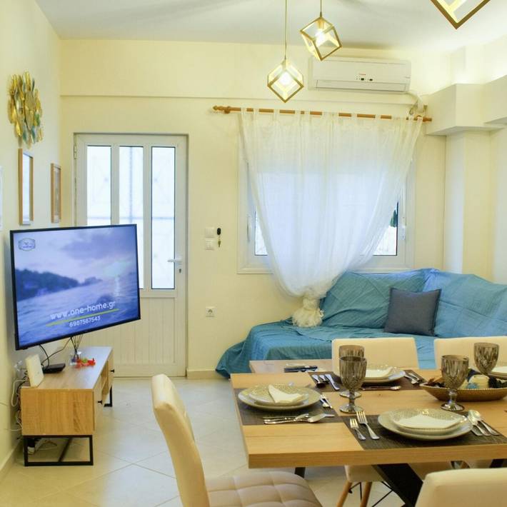 Gîte pour 6 personnes, avec jardin et terrasse, adapté aux familles à Calamata - 4