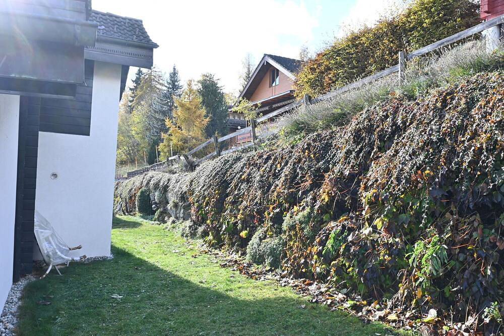 Atemberaubendes alleinstehendes Ferienhaus für 5 Leute mit  W-Lan, Tv und Balkon in Ovronnaz, Chamoson