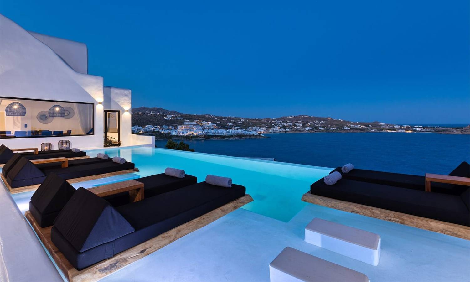 Villa for 24 People in Mykonos, Cyclades