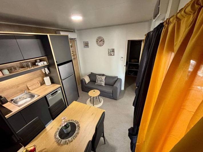 Camping für 5 Personen, mit Terrasse und Whirlpool in Zadar - 4
