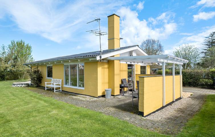 Ferienhaus für 6 Personen, mit Terrasse und Garten in Købingsmark Strand - 4