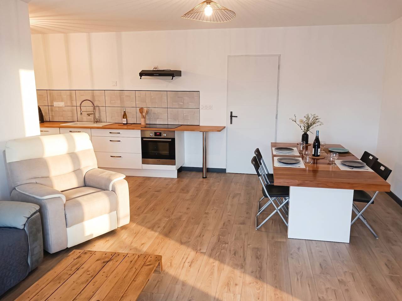 Maison de vacances près de Véranne avec jardin de 70 m² in Véranne, Parc Naturel Régional du Pilat