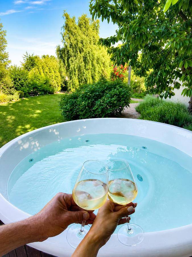 Gästehaus für 6 Personen, mit Garten und Ausblick, mit Haustier - 1