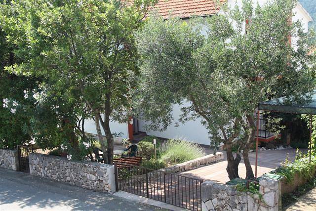 Apartamento vacacional entero, Apartment Tihana with Mediterranean garden in Stari Grad, Hvar (isla)