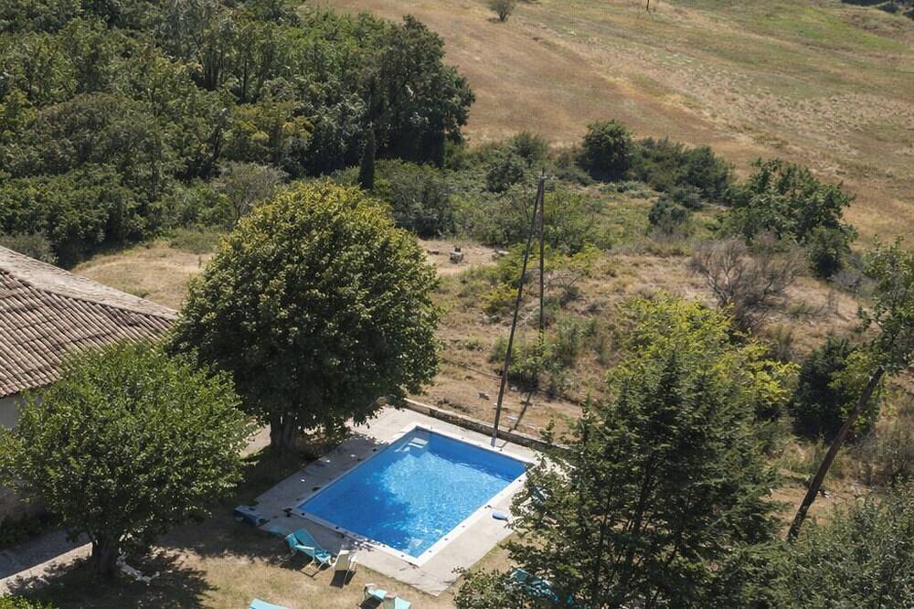 Ganze Wohnung, Le Mas d'Eylieux - Les Citronniers - Les Citronniers - Escapade in Southern Ardèche in Saint-Montan, Privas