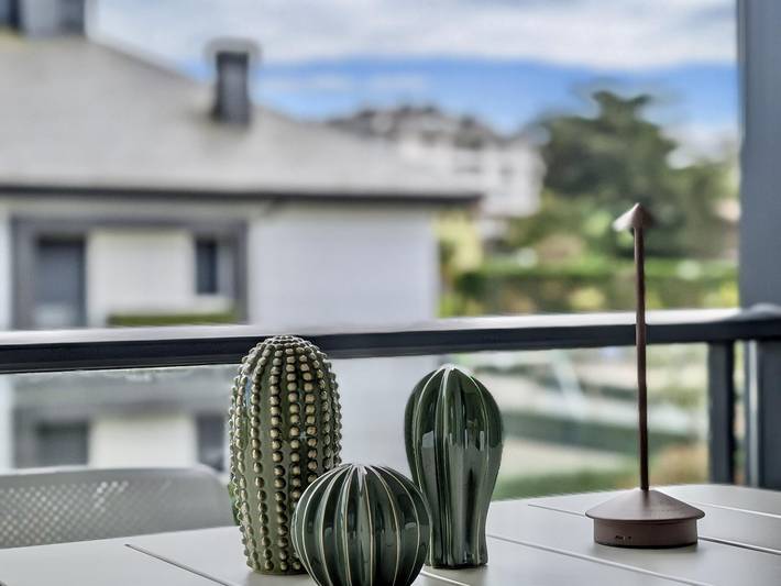 Ganze Ferienwohnung, Ferienwohnung für 4 Personen mit Pool in Loredo, Ribamontán al Mar