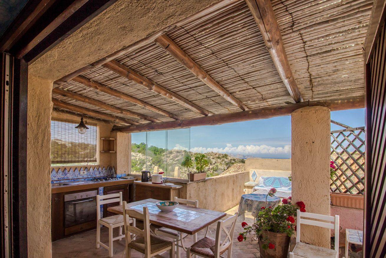 Ganze Wohnung, Ferienwohnung für 4 Personen mit Pool in Liscia di Vacca, Arzachena