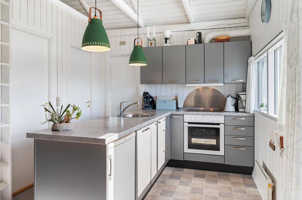 Nature-focused holiday home for 4 with fireplace and free Wi-Fi in Sondervig, Holmsland Klit