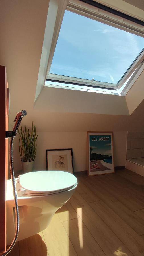 Gîte pour 2 personnes, avec jardin et vue à Quéven - 3