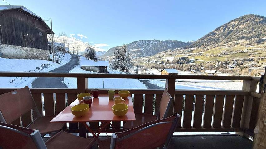 Holiday apartment for 5 people, with balcony - 1