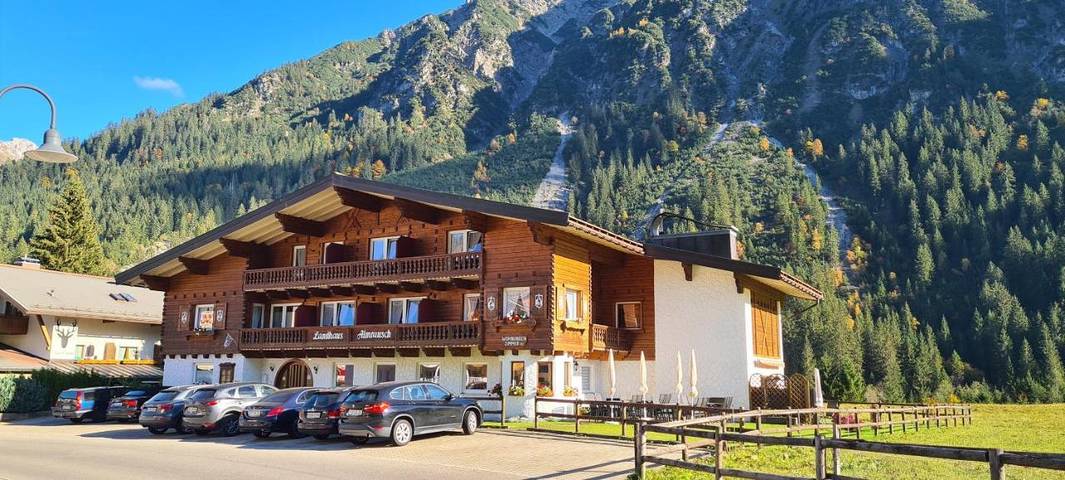 BnB für 2 Personen, mit Balkon und Terrasse sowie Garten und Sauna im Kleinwalsertal