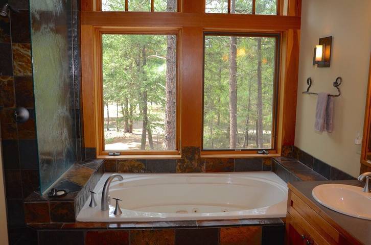 Vacation rental for 6 people, with terrace in Mazama