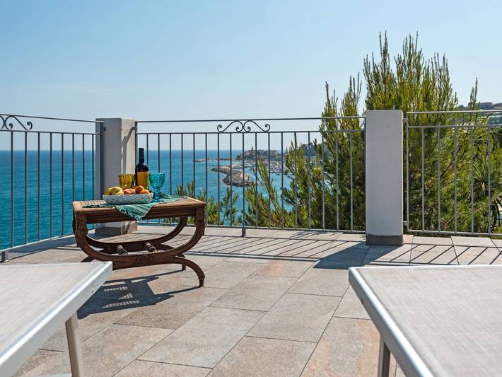 Ferienwohnung für 4 Personen, mit Terrasse und Garten in Imperia Provinz - 3