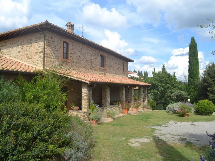 Rustico per 16 persone, con Terrazza e Giardino nonché Piscina in Maremma