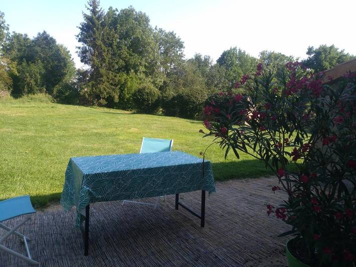 Chambre d’hôte pour 2 personnes, avec terrasse ainsi que vue et jardin dans les Deux-Sèvres - 4