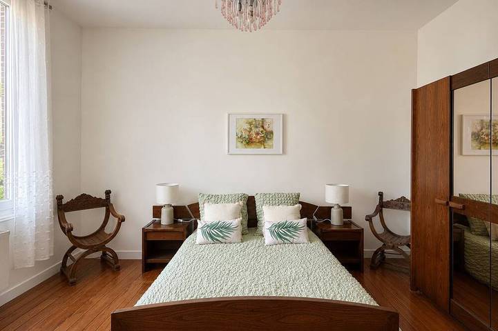 Demeure Clemenceau | 4 chambres, 4 Sdb, jardin, centre-ville in Cosne-Cours-sur-Loire, Vallée de la Loire