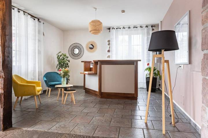 Hôtel pour 2 personnes, avec terrasse et jardin à Saint-Jean-le-Vieux - 4