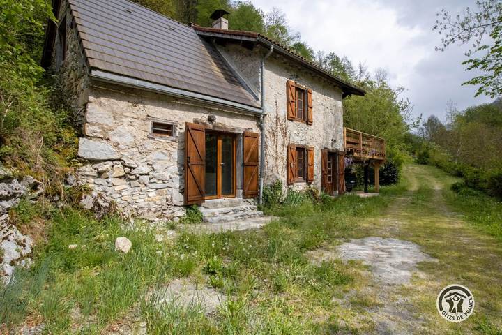 Gîte pour 6 personnes, avec terrasse