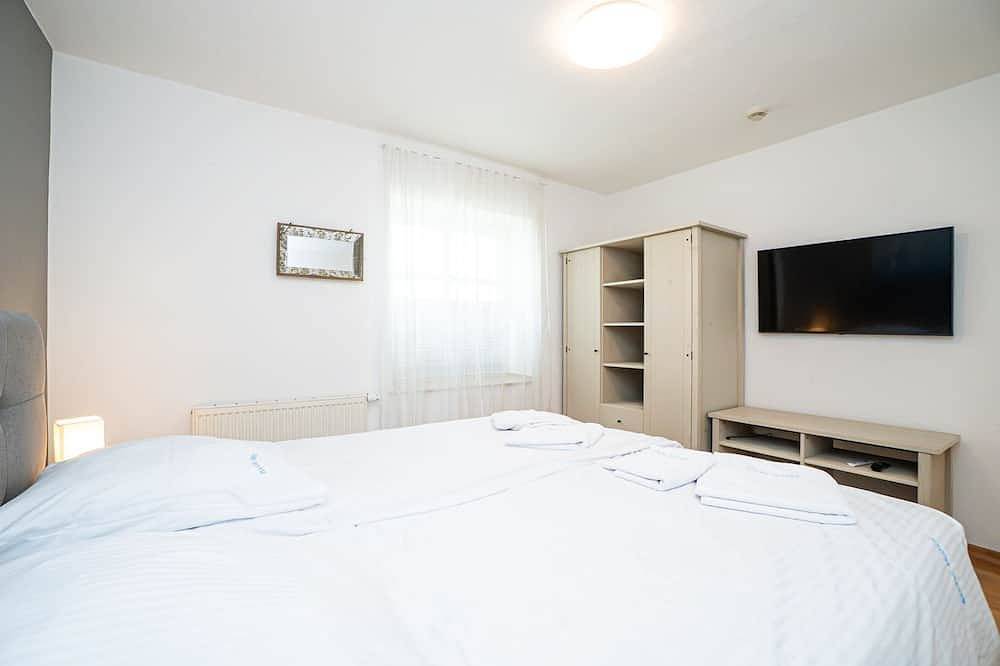Ganze Wohnung, Sandrose 1, Deutschland in Heßles, Fambach
