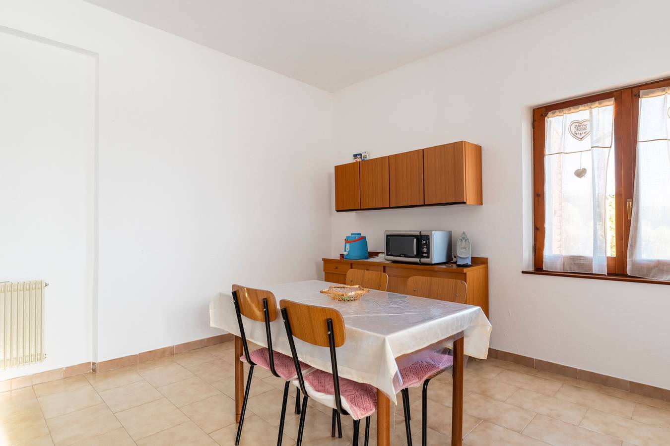 Ferienwohnung 'Villanova' mit Bergblick und Privatem Garten in Villanova Strisaili, Villagrande Strisaili