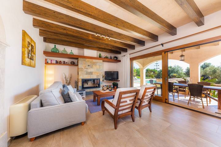 Casa rural 'Can Simonet' con piscina privada, Wi-Fi y aire acondicionado in Es Llombards, Santanyí