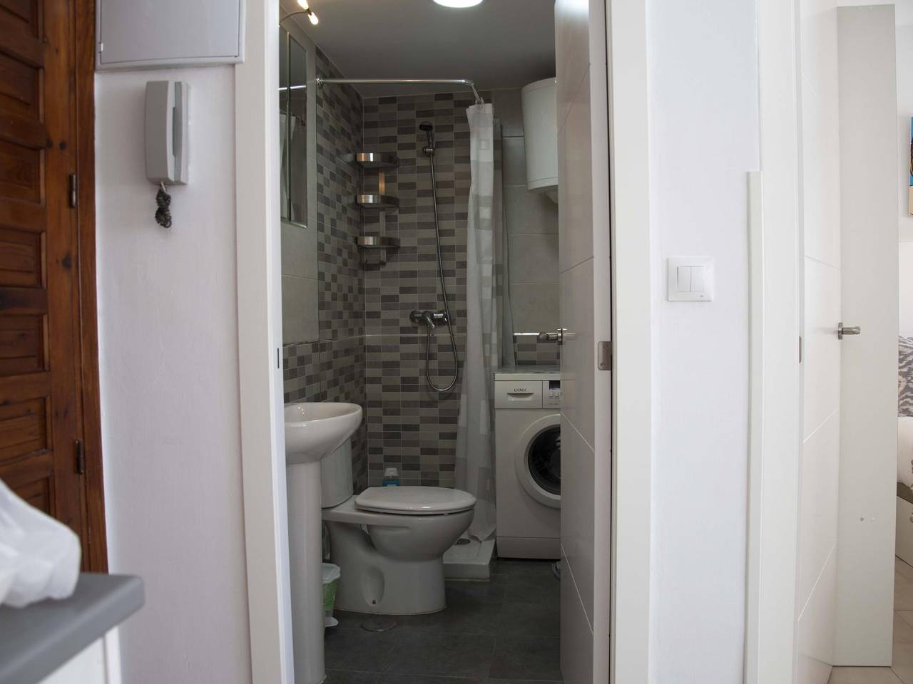 Geheel vakantieappartement, Vakantieappartement voor 4 personen met zwembad in La Carihuela, Torremolinos