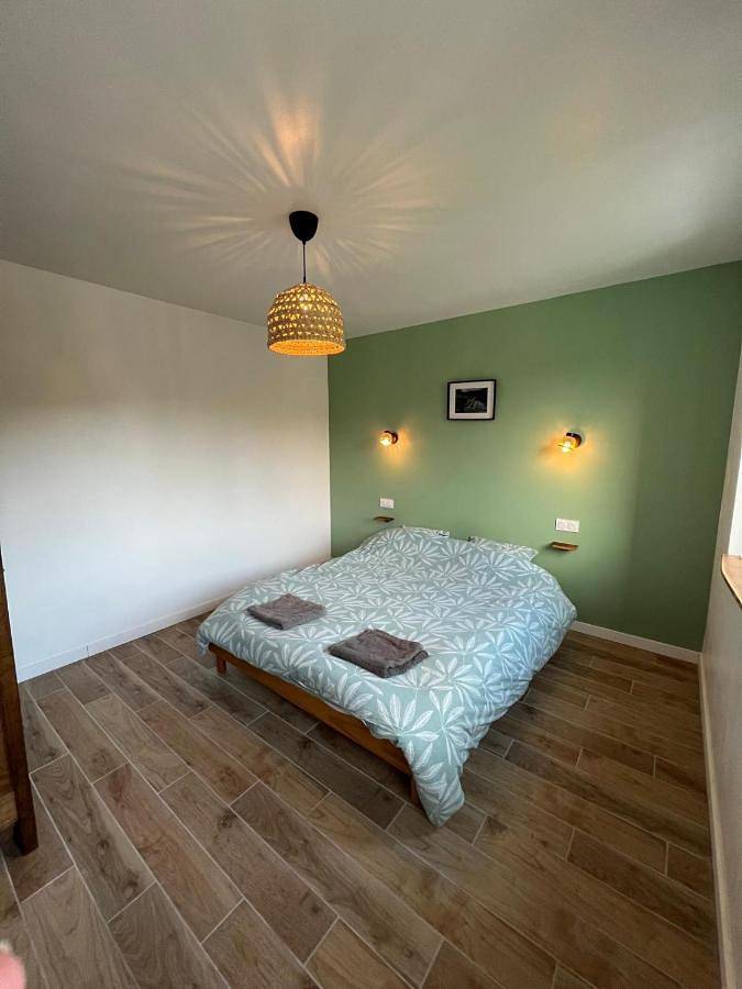 Location de vacances pour 6 personnes, avec vue et terrasse à Bieuzy - 3