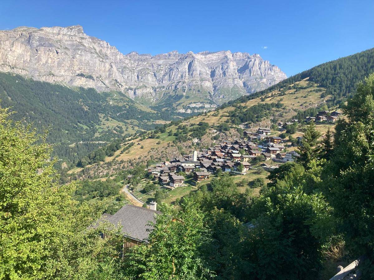 Double Room with Balcony in Albinen, Leukerbad & Umgebung