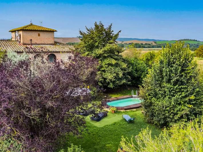 Casa vacanza per 8 persone, con giardino e piscina a Buonconvento