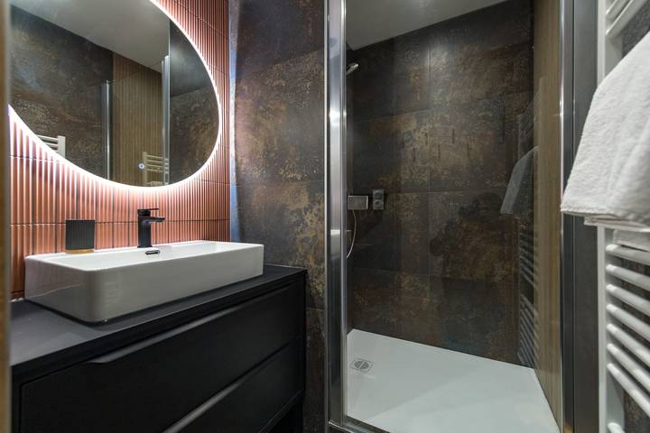 Gîte pour 6 personnes, avec balcon, adapté aux familles à Orelle - 3