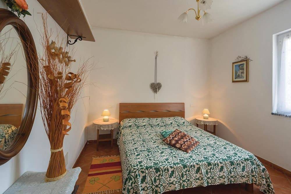 Schönes Haus mit 1 Schlafzimmer in. in Facciù, Moneglia
