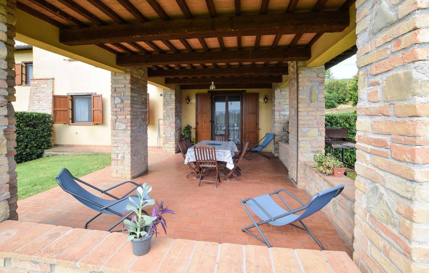 Appartamento intero, Appartamento con piscina vicino a Marsciano: Parcheggio, Wifi, Cucina in Marsciano, Perugia e dintorni
