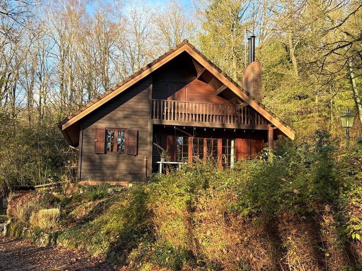 Gîte pour 4 personnes, avec terrasse et jardin à Florennes