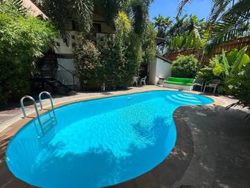 Chambre d’hôte pour 2 personnes, avec piscine ainsi que jardin et vue dans Province de Phuket