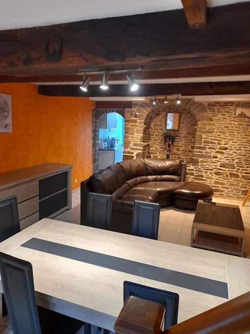 Location de vacances pour 4 personnes, avec vue et jardin à Beauvoir - 2