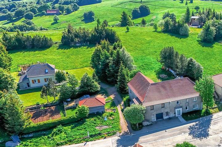Gîte pour 4 personnes à Lachamp-Raphaël