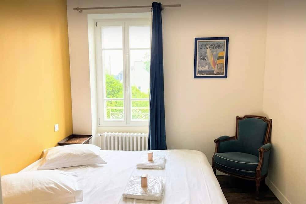 Large character house- 6 pers - enclosed garden - Wifi - golfe du Morbihan in Bono, Côte des Mégalithes