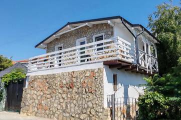 Maison d’hôte pour 2 personnes, avec terrasse et jardin, animaux acceptés dans Vama Veche