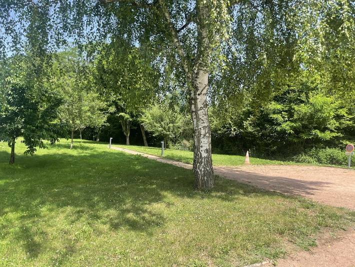 Gîte pour 13 personnes, avec jardin et terrasse en Bourgogne-Franche-Comté - 4
