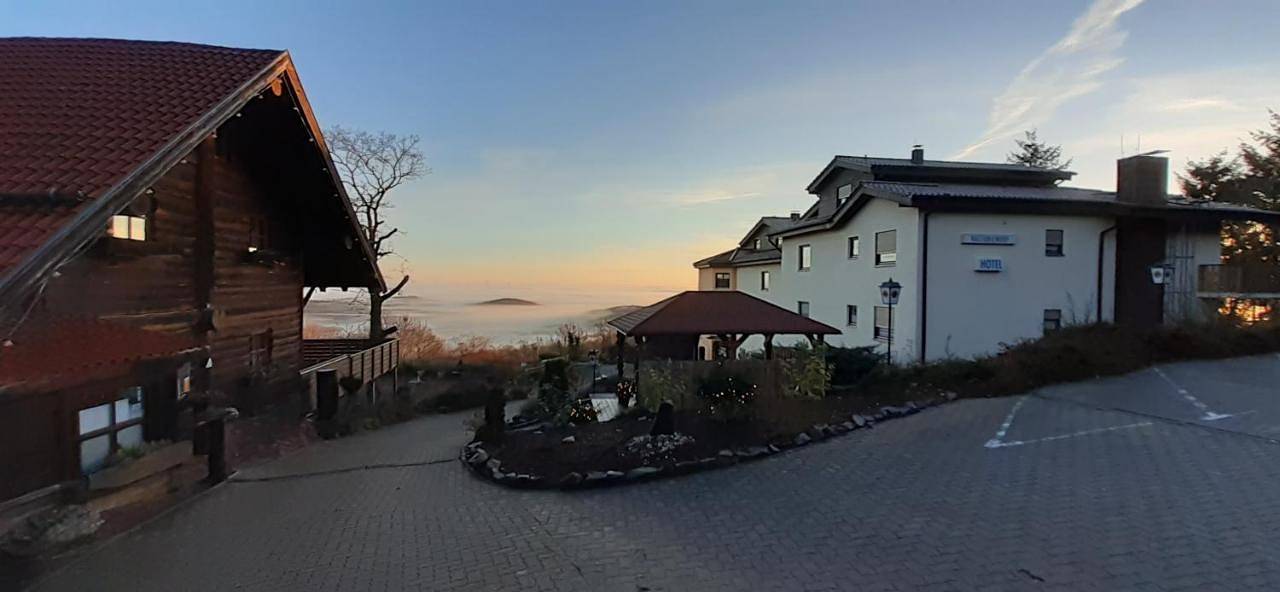 Kastanienhof Apartment Hotel in Dannenfels, Pfälzer Bergland