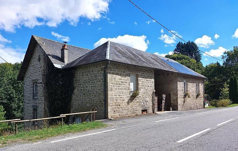 Gîte pour 3 personnes, avec jardin, animaux acceptés à Treignac - 2
