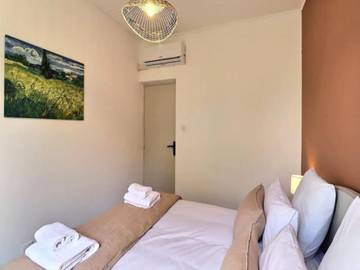 Appartement De Vacances pour 2 Personnes dans Arles, Côte méditerranéenne (France), Photo 4