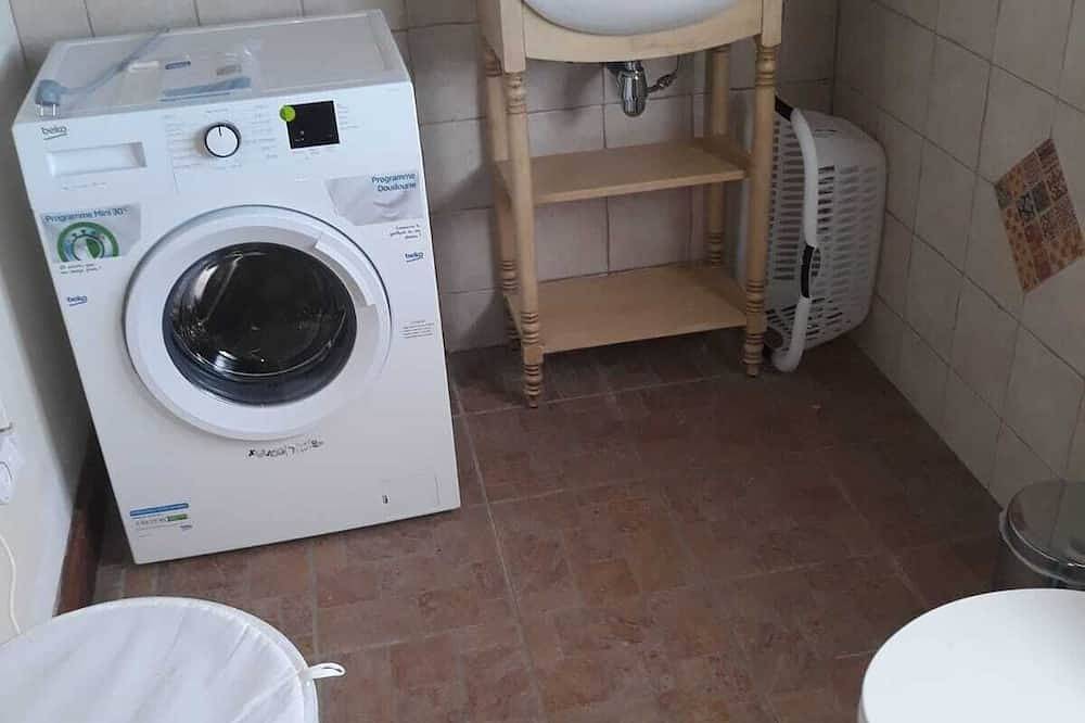 Gite dans hameau calme à louer. in Sarrazac, Périgord Vert
